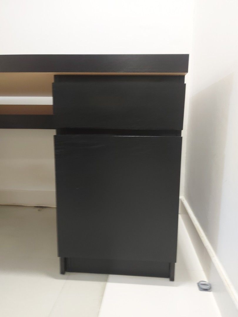 Malm dressing hotsell table black brown
