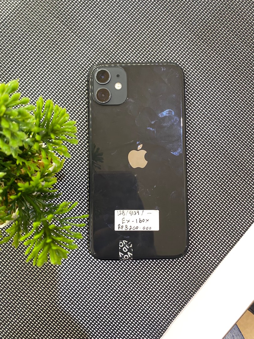 Iphone 11 Hitam 128gb Ex Ibox Fullset On Carousell 7860