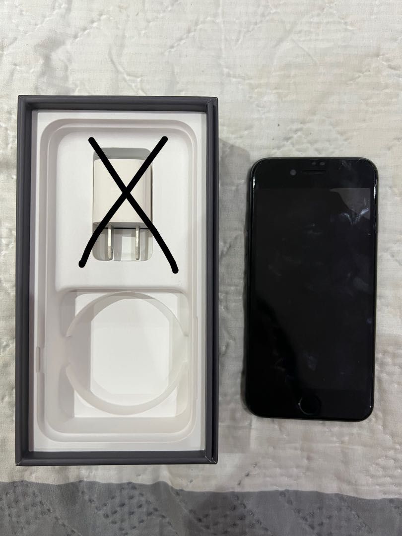 iPhone 8 64GB ‼️RUSH SALE‼️ (Category: iPhone 8 Series) located in Paranaque City. Submitted by ellies.corner (Listing ID 1165394342, Image 3). Description: iPhone 8 Space Grey - 64 GB - 100% Battery Health - With Original Box & Free Case - Lady owned - Fully functioning Issue: - Small unnoticeable crack on upper left corner - Bought in Power Mac Pasay in 2018 - With receipts - Negotiable if sure buyer RFS: phone upgrade For more info, please don