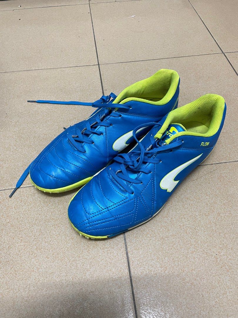 Kasut futsal kronos best sale
