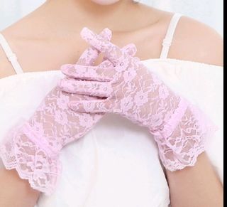 Lace gloves pink