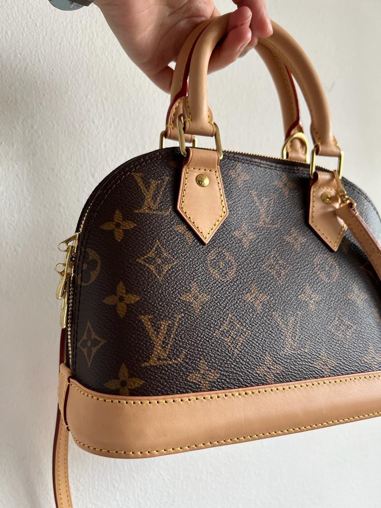 Louis Vuitton Alma Bb Bag