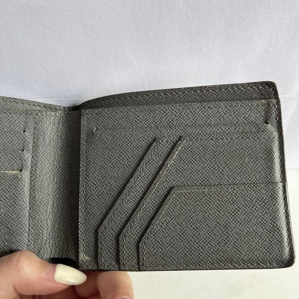 Jual Authentic Louis Vuitton Long Wallet in Black Taiga Leather - Jakarta  Barat - Celio Closet