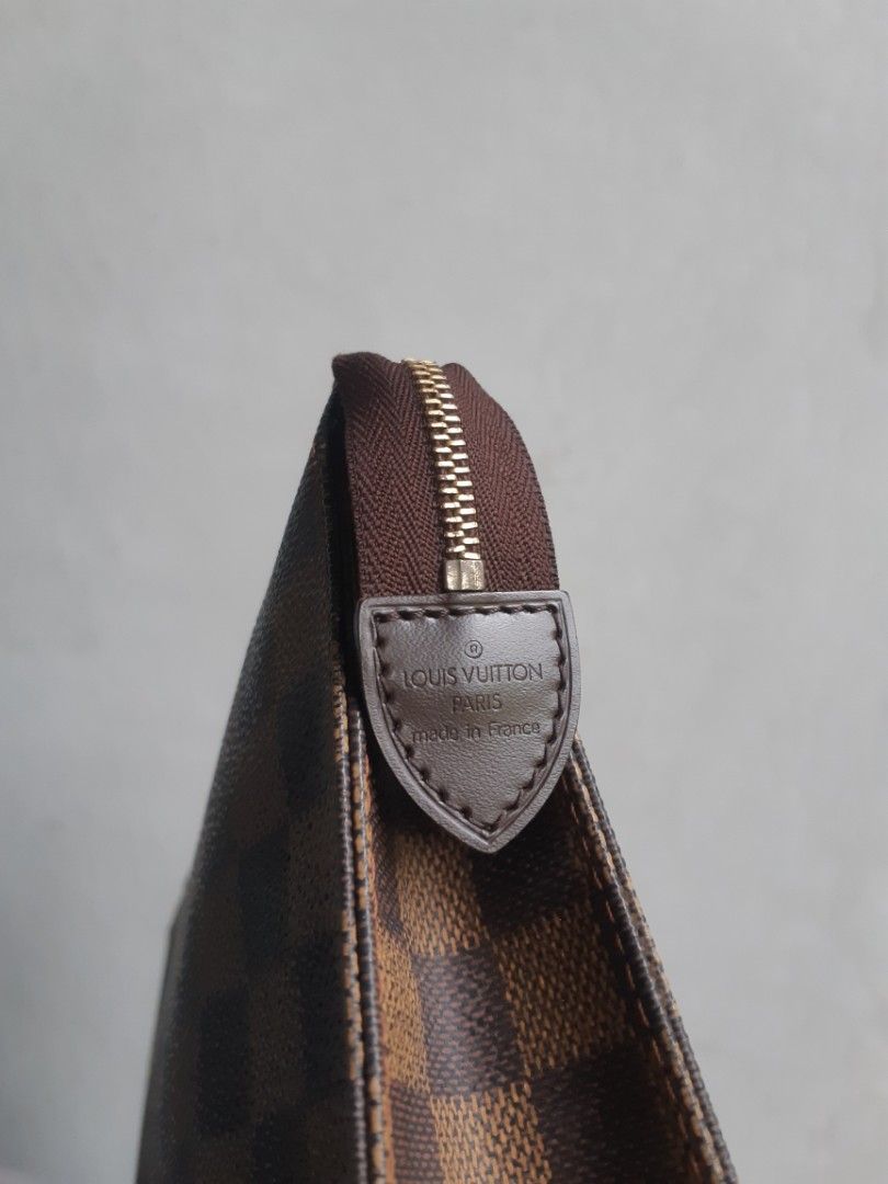 Louis Vuitton Damier Ebene Canvas Toiletry Pouch