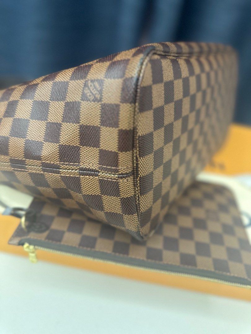 LV NEVER FULL MM size (Category: Luxury Bags & Wallets) located in San Fernando. Submitted by AuthenticFindsbylei (Listing ID 1236066497, Image 3). Description: Complete inclusion, rank a . Personal Bag..