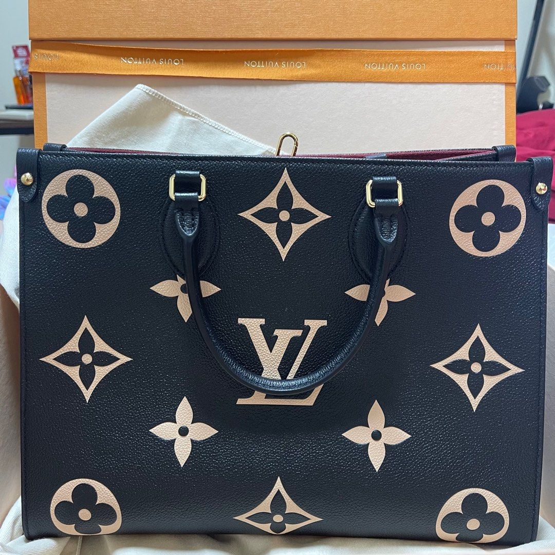 Louis Vuitton OnTheGo PM (Black), Women's Fashion, Bags & Wallets, Tote  Bags on Carousell
