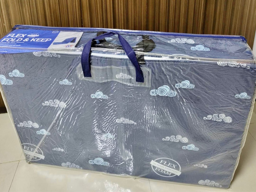 Mandaue Foam Foldable Mattress on Carousell