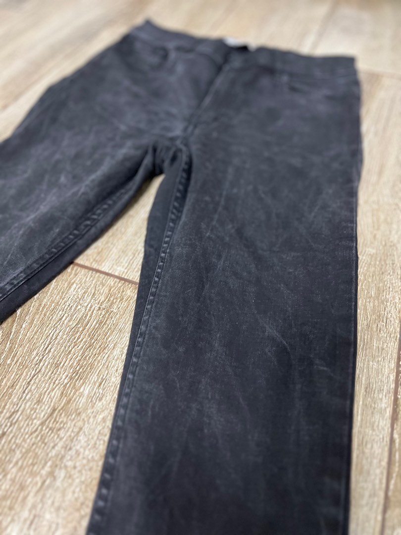 Mango stretch black jeans - RARE on Carousell