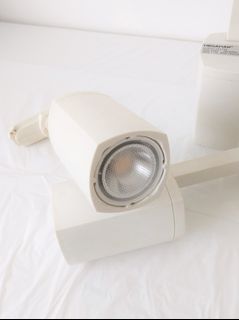（分類：）位於 。 由 bbno4 提交（商品編號 1236127581，圖片 1）。簡介： 。