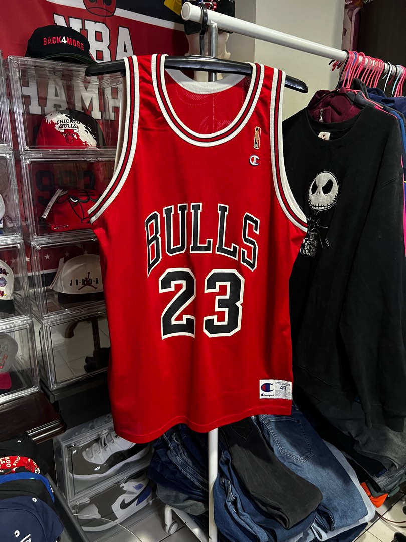 Michael Jordan Jersey 95’96’ vintage, 他的時尚, 休閒運動服飾在旋轉拍賣