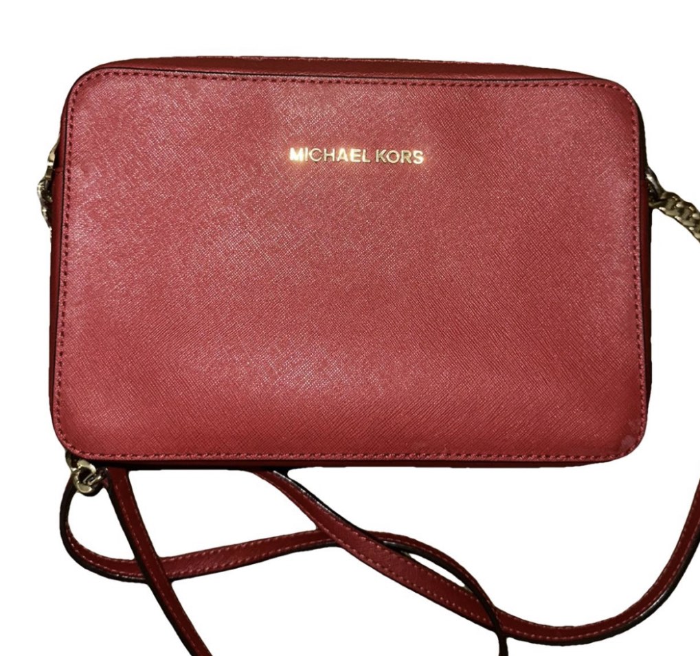 Mk jetset sling bag pink, Women's Fashion, Bags & Wallets, Cross