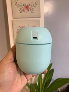 Mini Humidifier Home Essential Oil Diffuser  USB powered / LED  150 each  Available: Pink - 8 Green - 9 White - 3