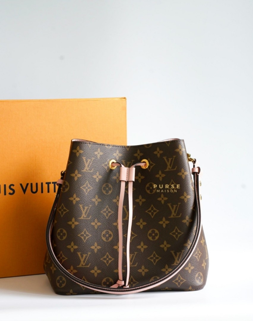 Louis Vuitton Lockme Go Tote in Black Leather (Date code: FL0220), Luxury,  Bags & Wallets on Carousell