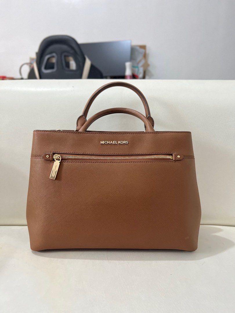 MK Hailee Bag Satchel 2 way Luxury Bags Wallets on Carousell