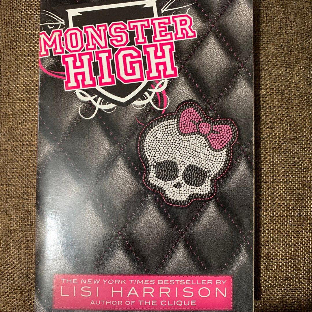 Monster High 1 & 3 | Childrens' Books (Category: Children's Books) located in Quezon City. Submitted by salekikisclothesforless (Listing ID 1236133564, Image 1). Description: ✨Book 1 (2 in stock) - ₱120 ✨Book 2 - ₱170 ✨For Both - ₱240 💵GCash.