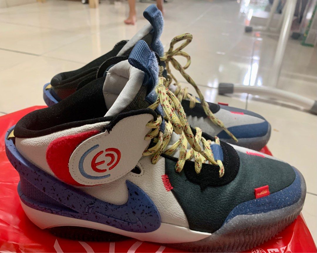 Nike basketball shoes outlet size 9