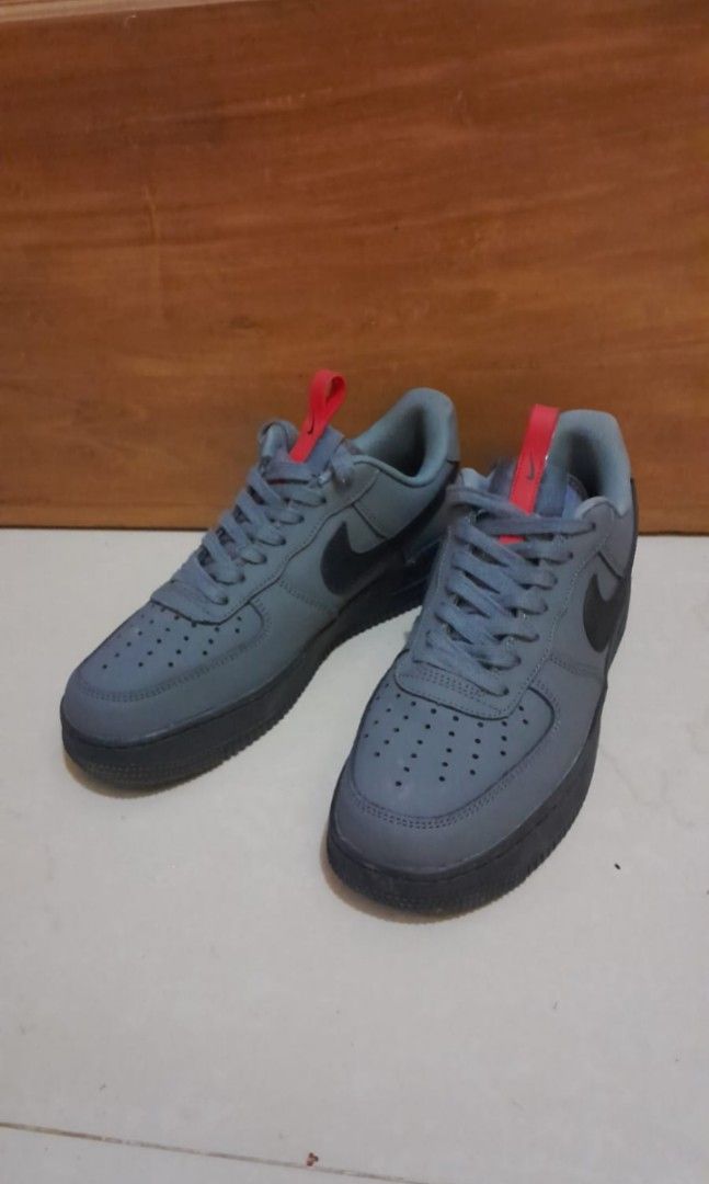 Anthracite air force 1 low clearance