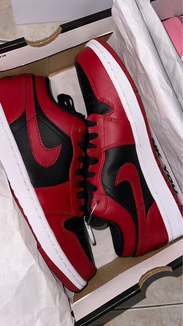 Nike air jordan red black on Carousell