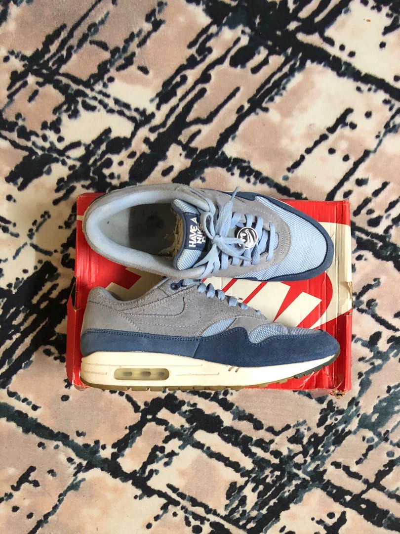 Have a nike day air max 1 indigo top