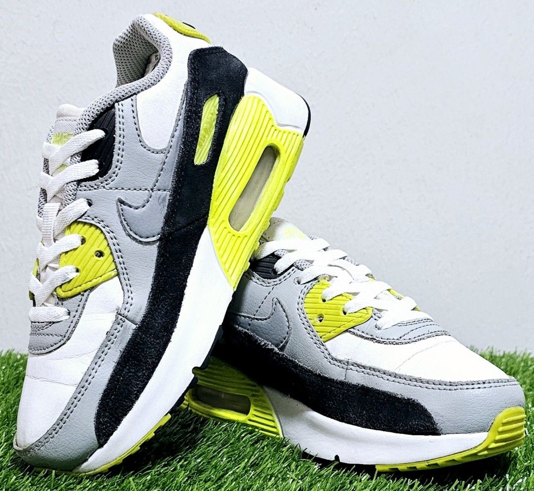 Air max 90 og volt 2020 2025