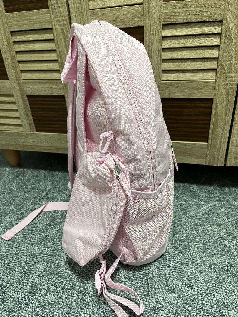 Pink nike outlet elemental backpack