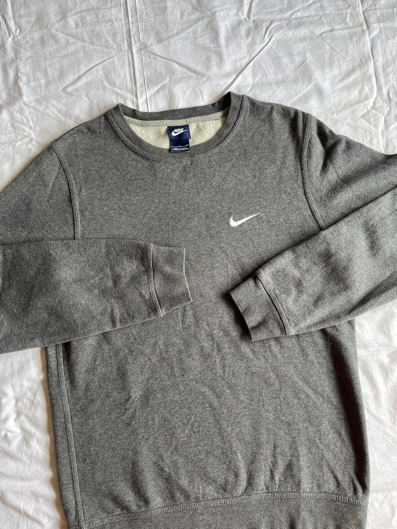 Nike Grey Sweater, Men's Fashion, Coats, Jackets and Outerwear on Carousell