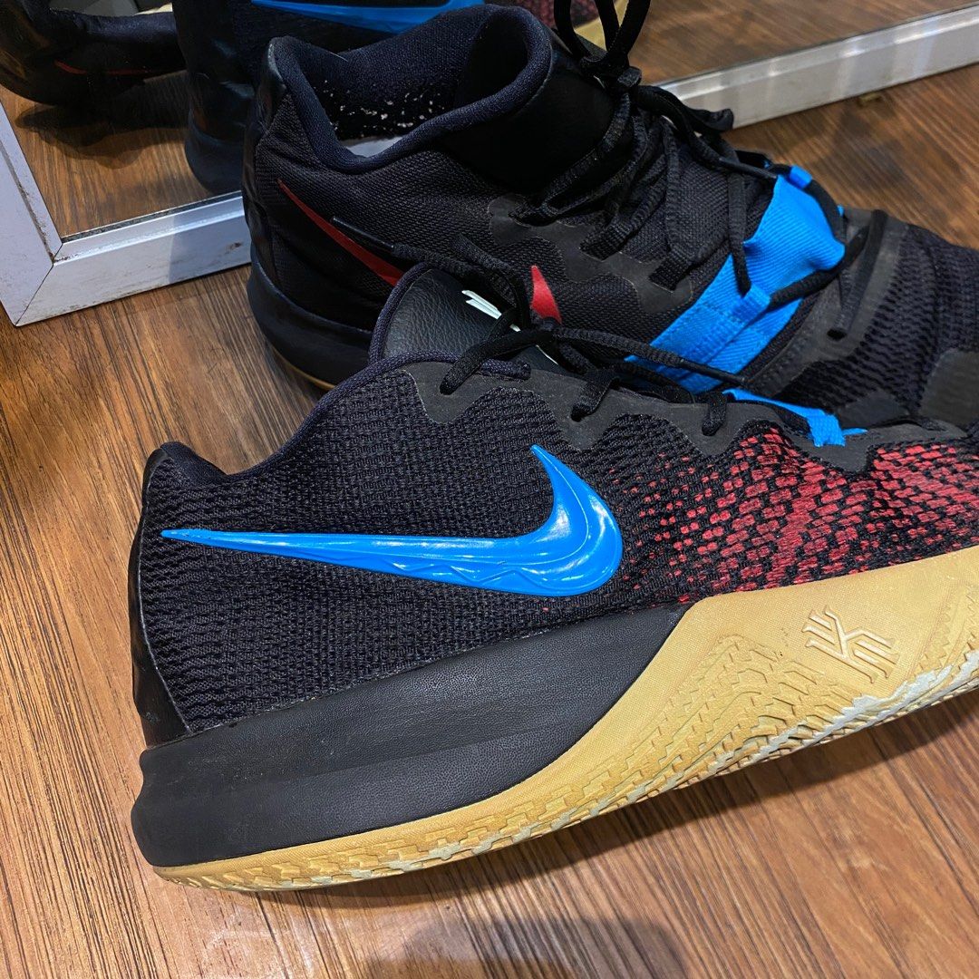 kyrie flytrap blue hero