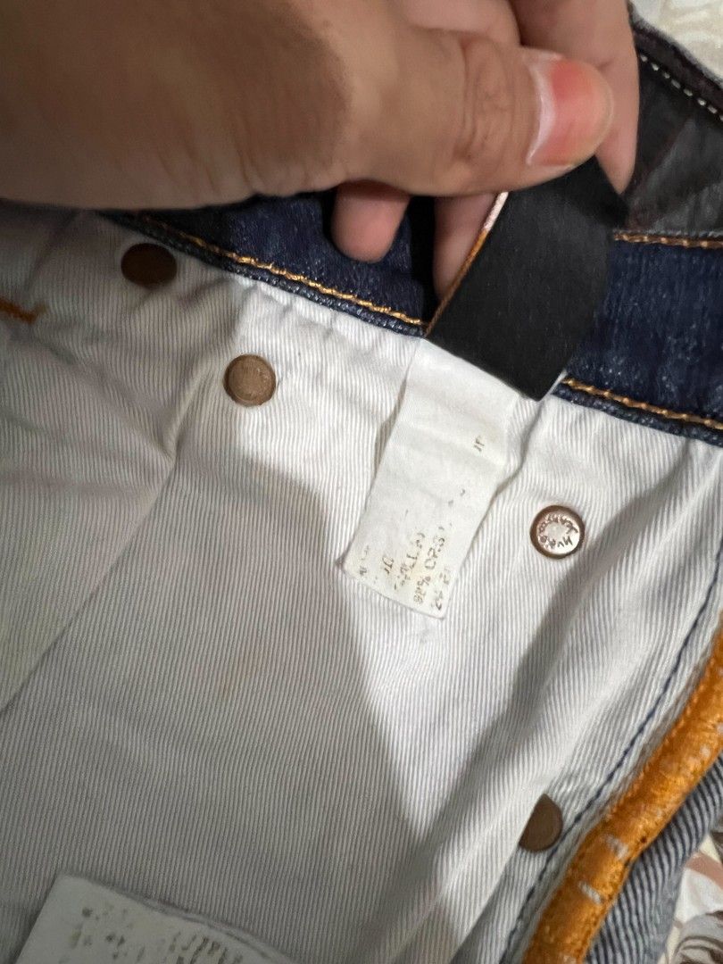 Nudie jeans ripped original on Carousell