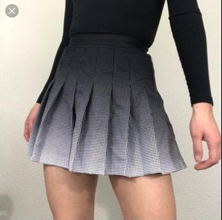 (Category: ) located in . Submitted by apileofwater (Listing ID 1236158157, Image 1). Description: .