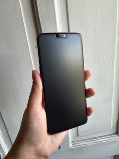 Oneplus 6 (red color)  - 4000.00