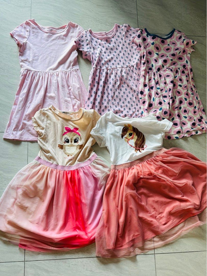 Only worn once girls dress carters H M for 8 years old