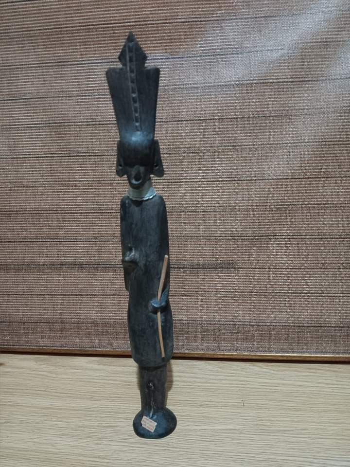 Php500. Hand Carved African Tribel Statue. 14" Height. (Category: Figurines & Statues) located in Mandaluyong City. Submitted by Storage_Warrior (Listing ID 1236113414, Image 1). Description: Php500. Hand Carved African Tribel Statue. 14" Height..