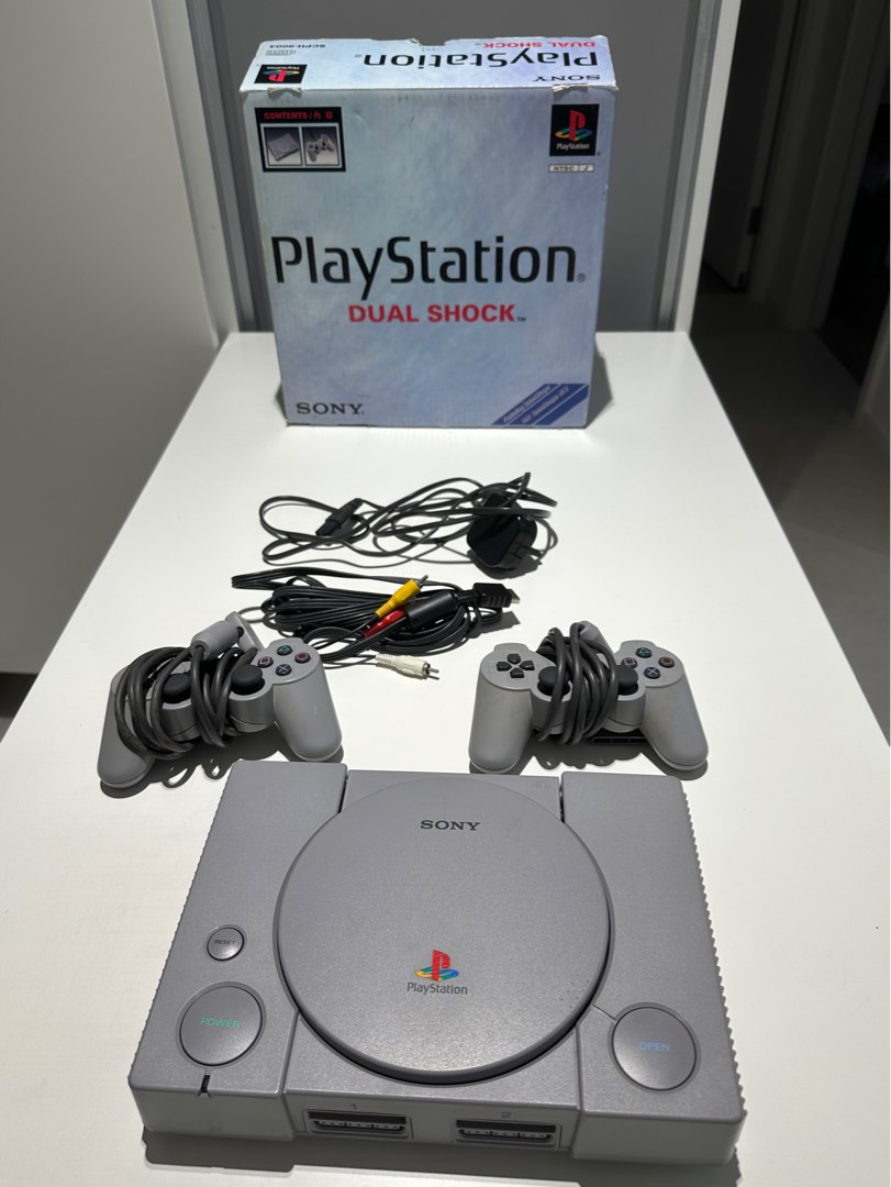 PlayStation 1 (SCPH-9003) 全套連盒, 電子遊戲, 電子遊戲機