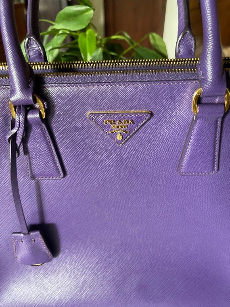 Saffiano Wallet on Chain Violet (Viola)