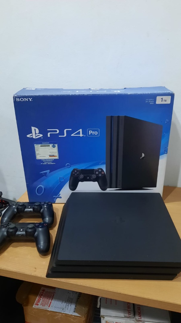 PS4 PRO 1TB CUH7006B Original Firmware on Carousell