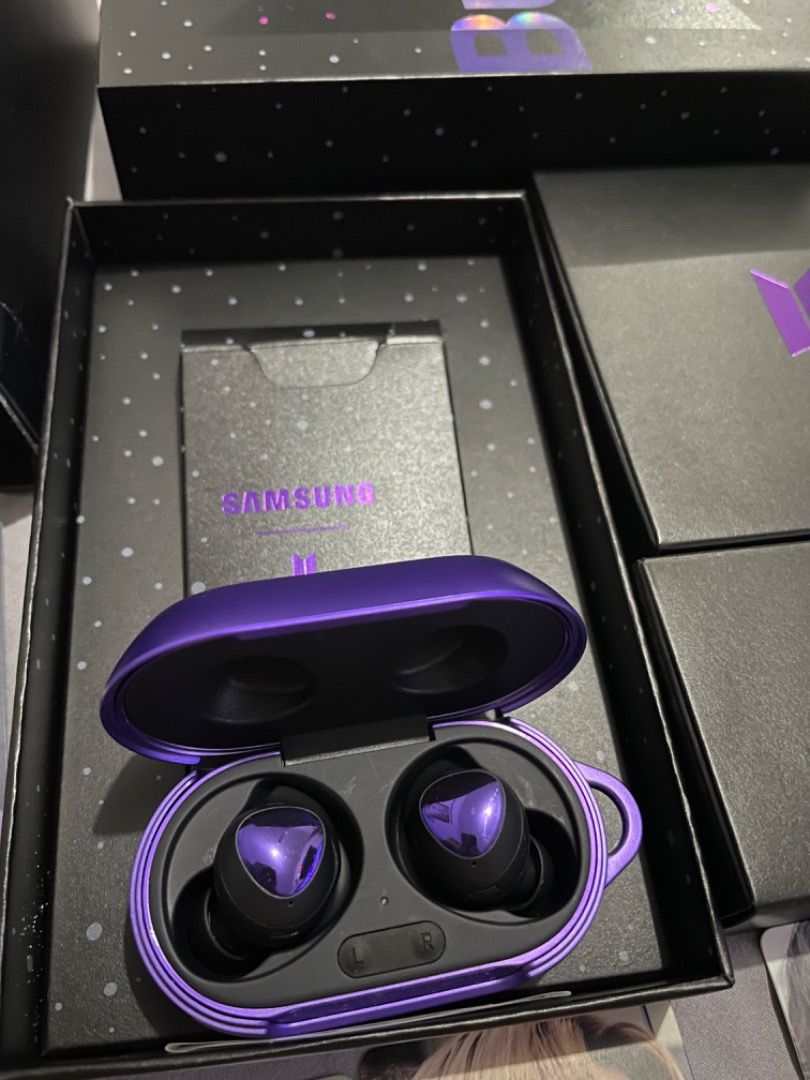 Samsung galaxy buds live bts hotsell edition