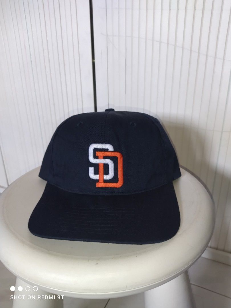 SAN DIEGO PADRES VINTAGE 90s LOGO 7 MLB BASEBALL SNAPBACK HAT NWT