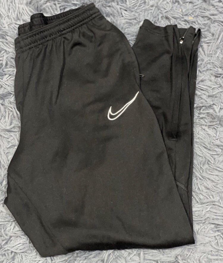 seluar nike slim fit