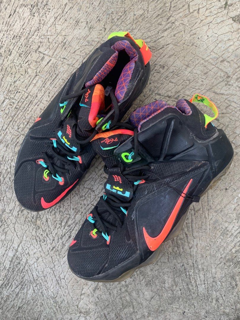 Sepatu Basket Nike Lebron Ukuran 42 26 5cm Olah Raga Baju