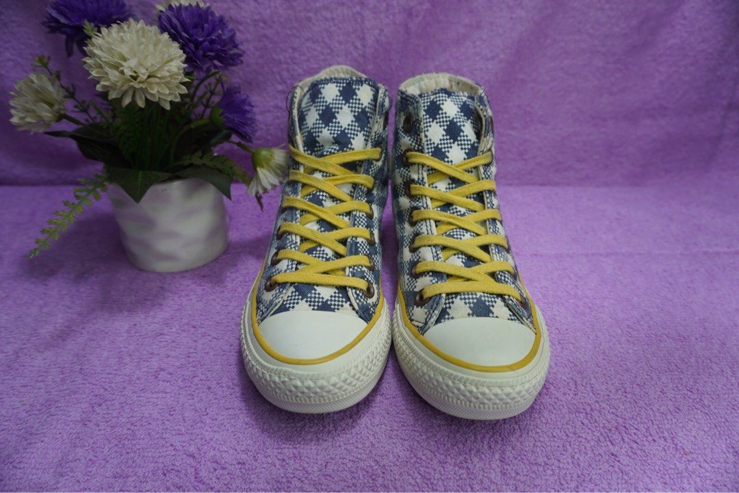 Sepatu converse semata kaki 2025