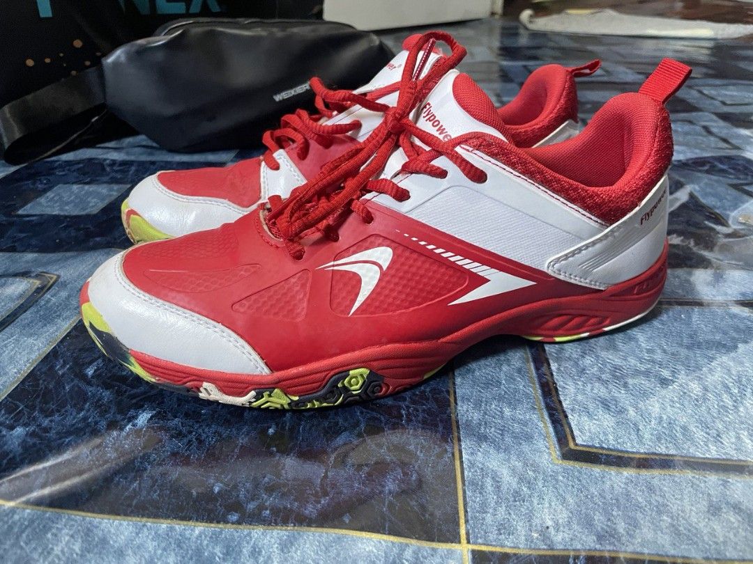 Flypower badminton shoes cheap