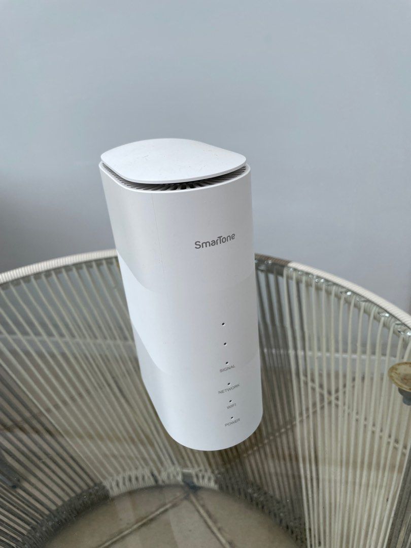 Smart one 5G router, 冇鎖, 電腦＆科技, 電腦周邊及配件, Wifi及上網相關產品 - Carousell