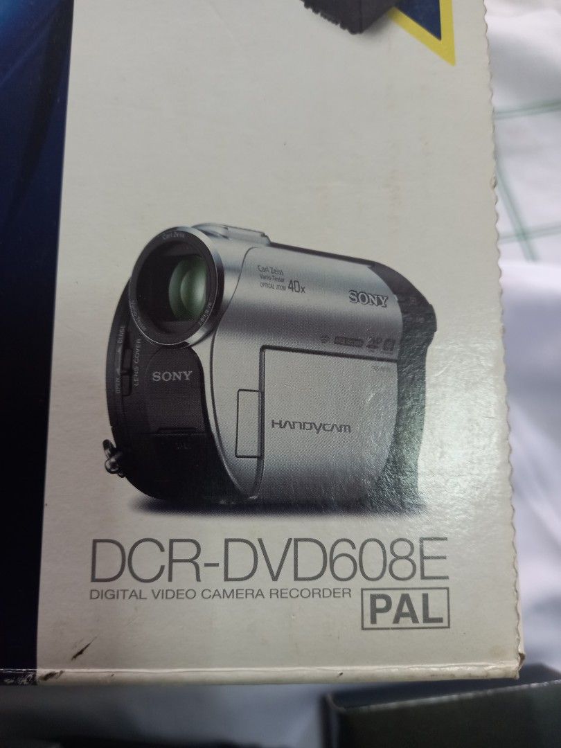 Sony Handycam DCR DVD608E 40x optical with memory stick Cannot record