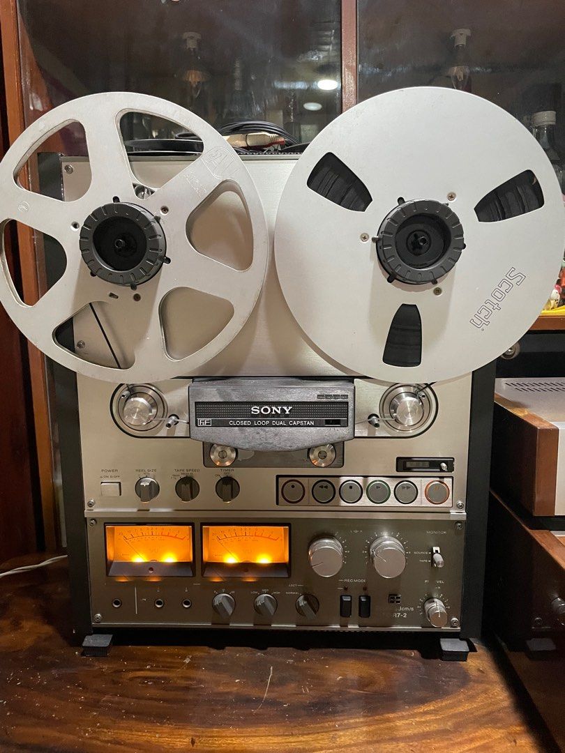 Sony reel to reel player for your amplifier, speaker, turntable