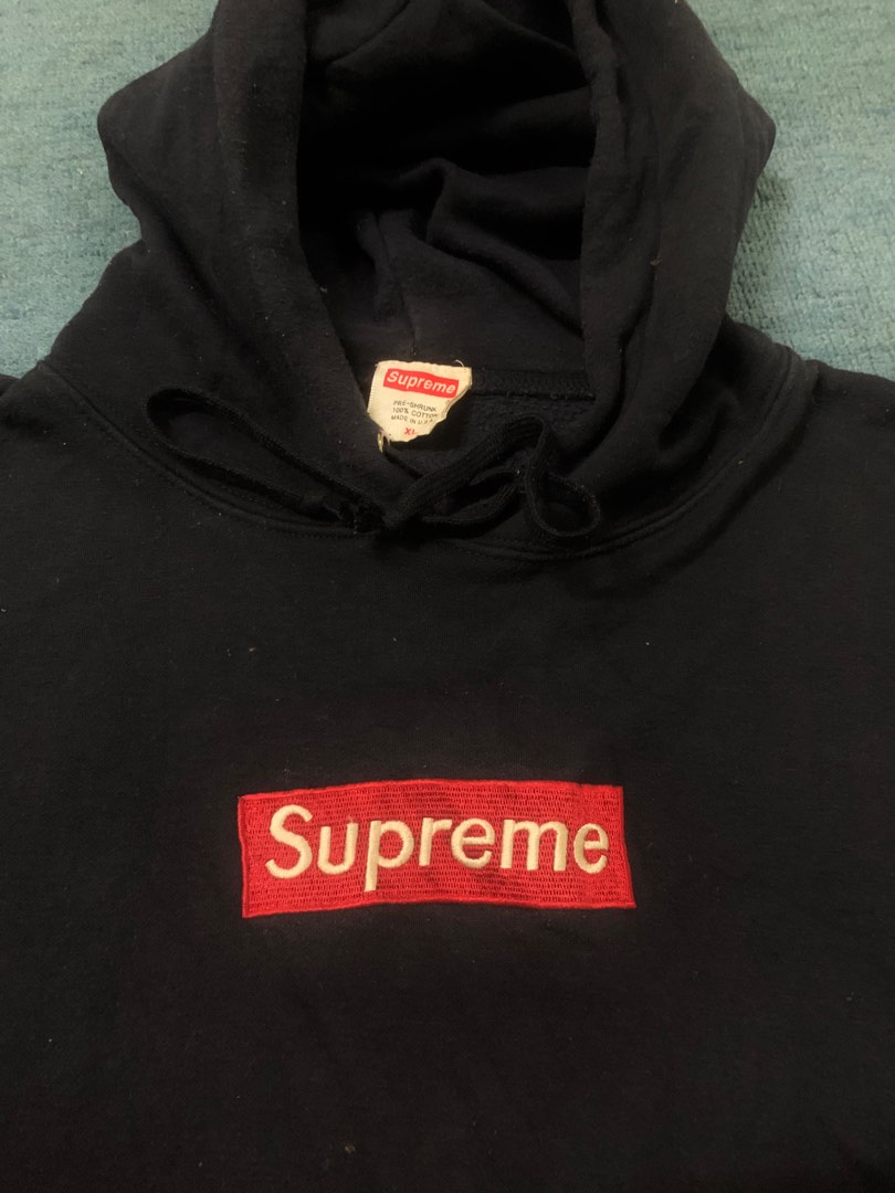 Supreme red on black box logo hoodie sales