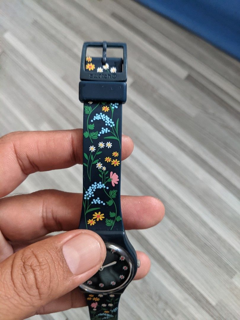 Swatch flower carpet Women s Fashion Watches Accessories