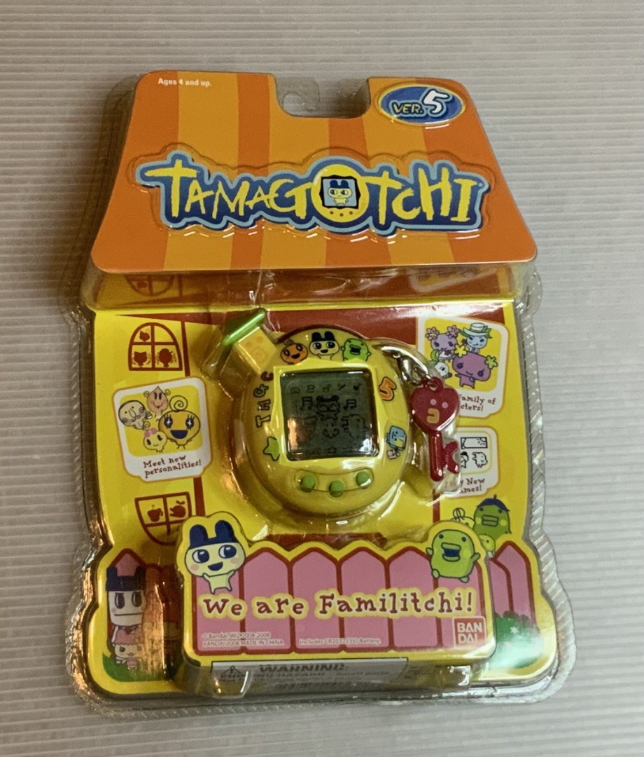 Tamagotchi v5, Hobbies & Toys, Toys & Games on Carousell