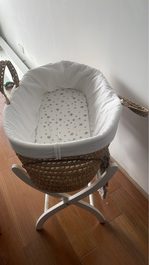Tartine et cheap chocolat moses basket