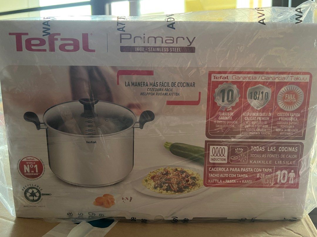 Tefal big pot (Category: Cookers) located in Cavite. Submitted by dimples05 (Listing ID 1236067675, Image 2). Description: BNIP Husband bought wrong size. Self collect or self booking of courier Salitran Dasma Cavite.