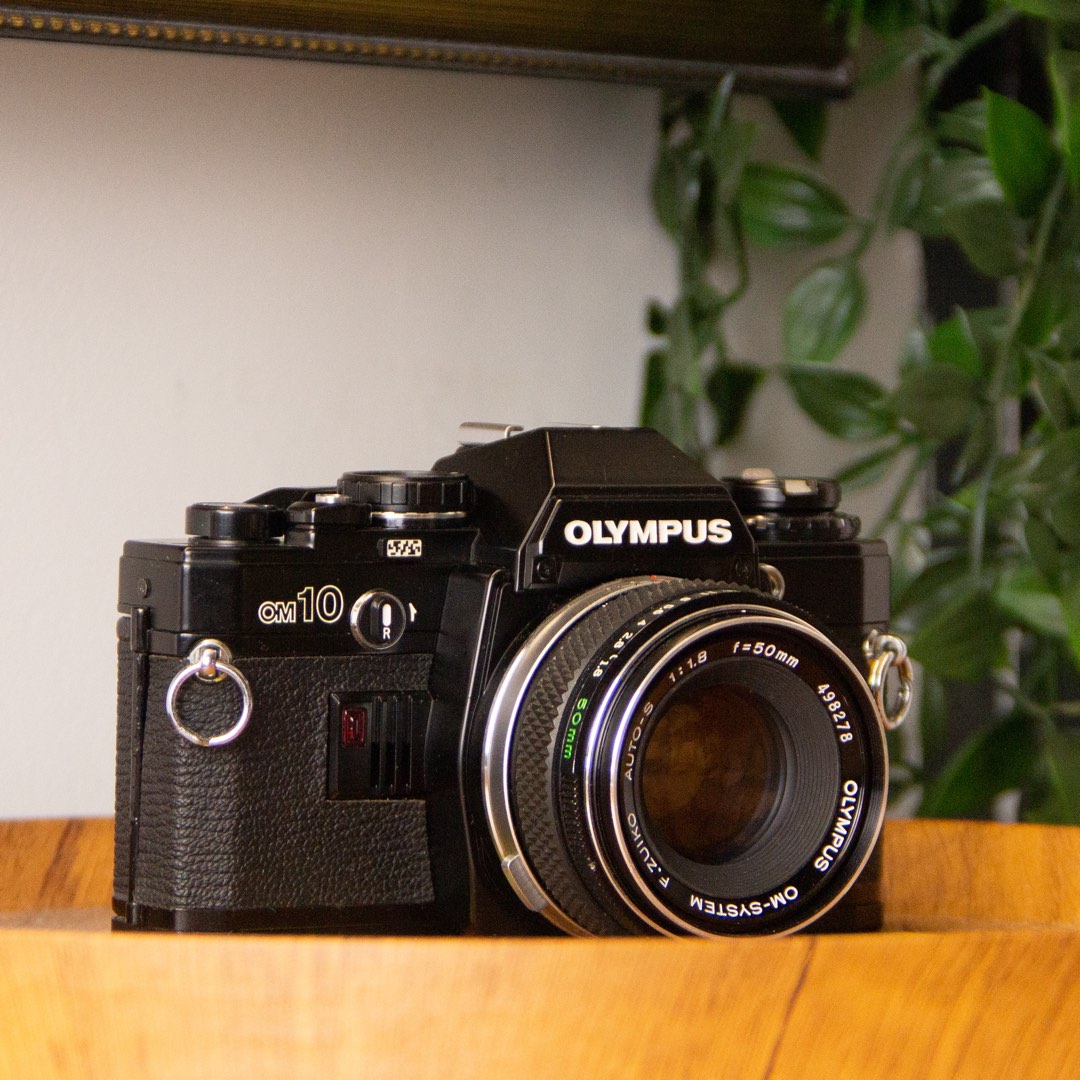 [TESTED] Olympus OM10 35mm film camera SLR + 50mm f1.8 OM F.Zuiko lens